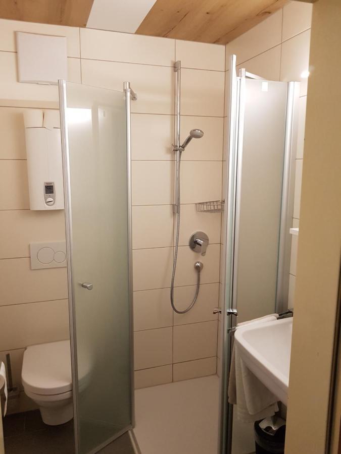 Hotel Restaurant Hirsch Schmiechen エクステリア 写真